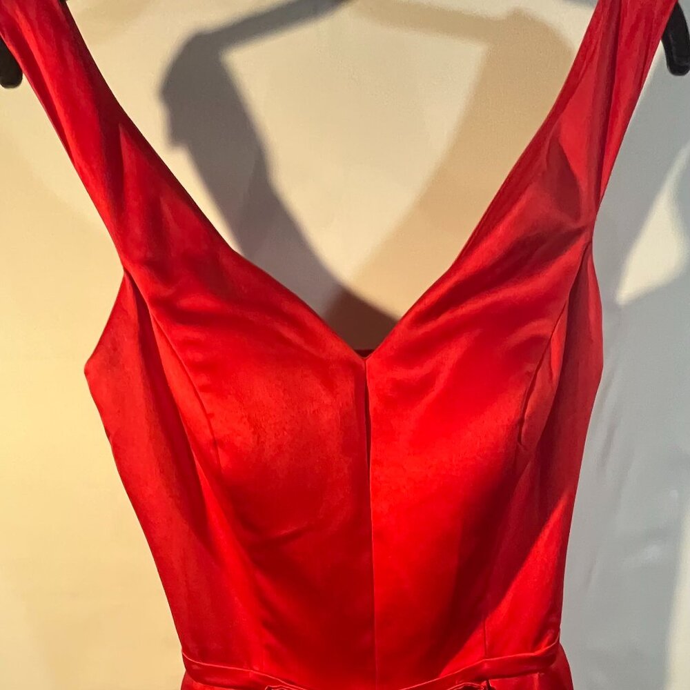 Red bridesmaid/prom/formal dress